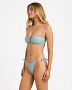 ubjx400767_billabong_myb_sd1