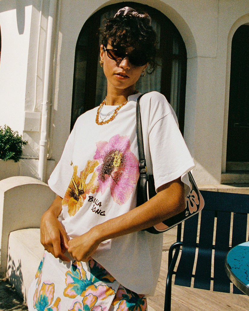 Womens Sunny Shore T-Shirt