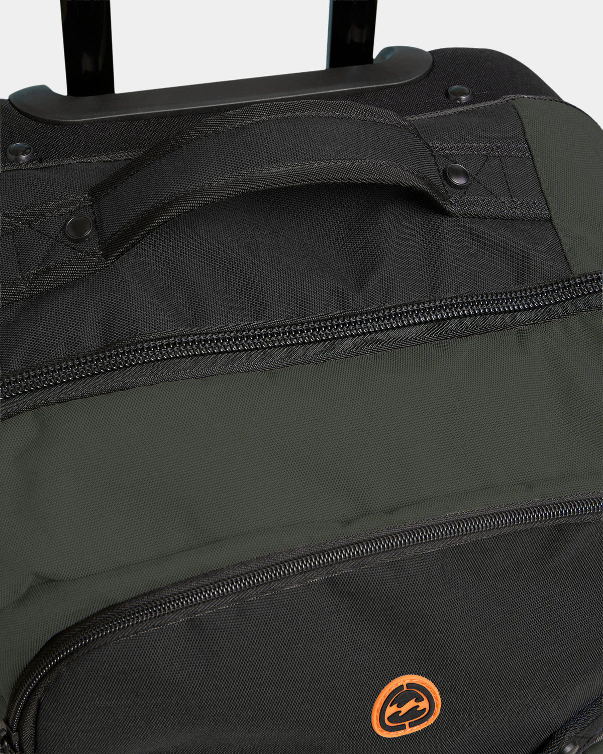 ubybl00132_billabong_mil_dtl3