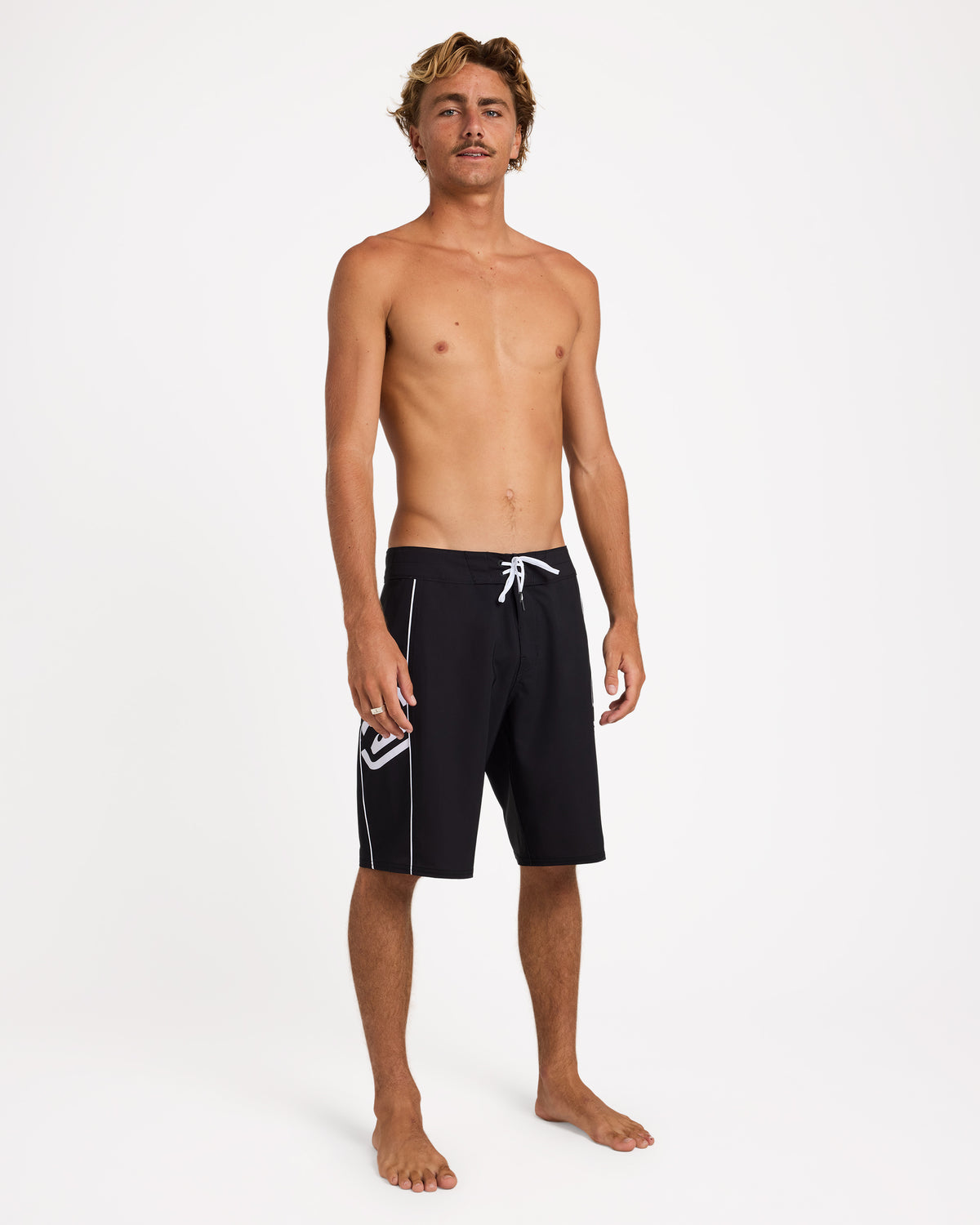 ubybs00226_billabong_blk_frt9