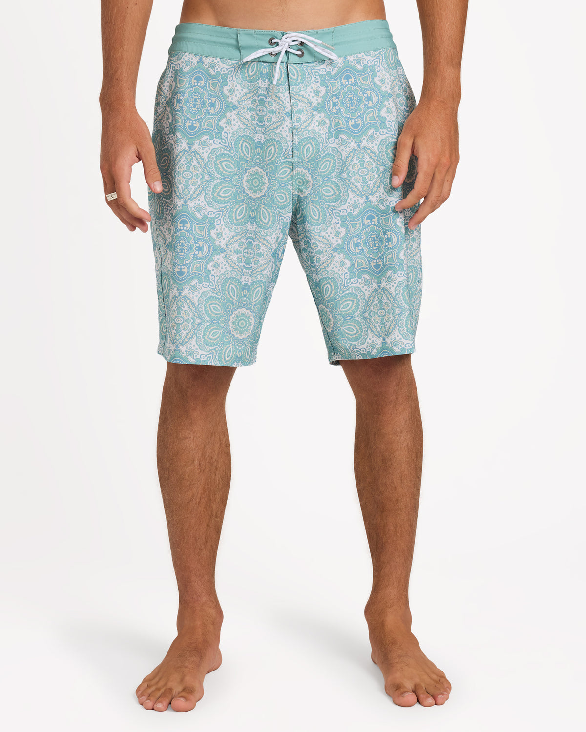 ubybs00240_billabong_bkf0_frt1