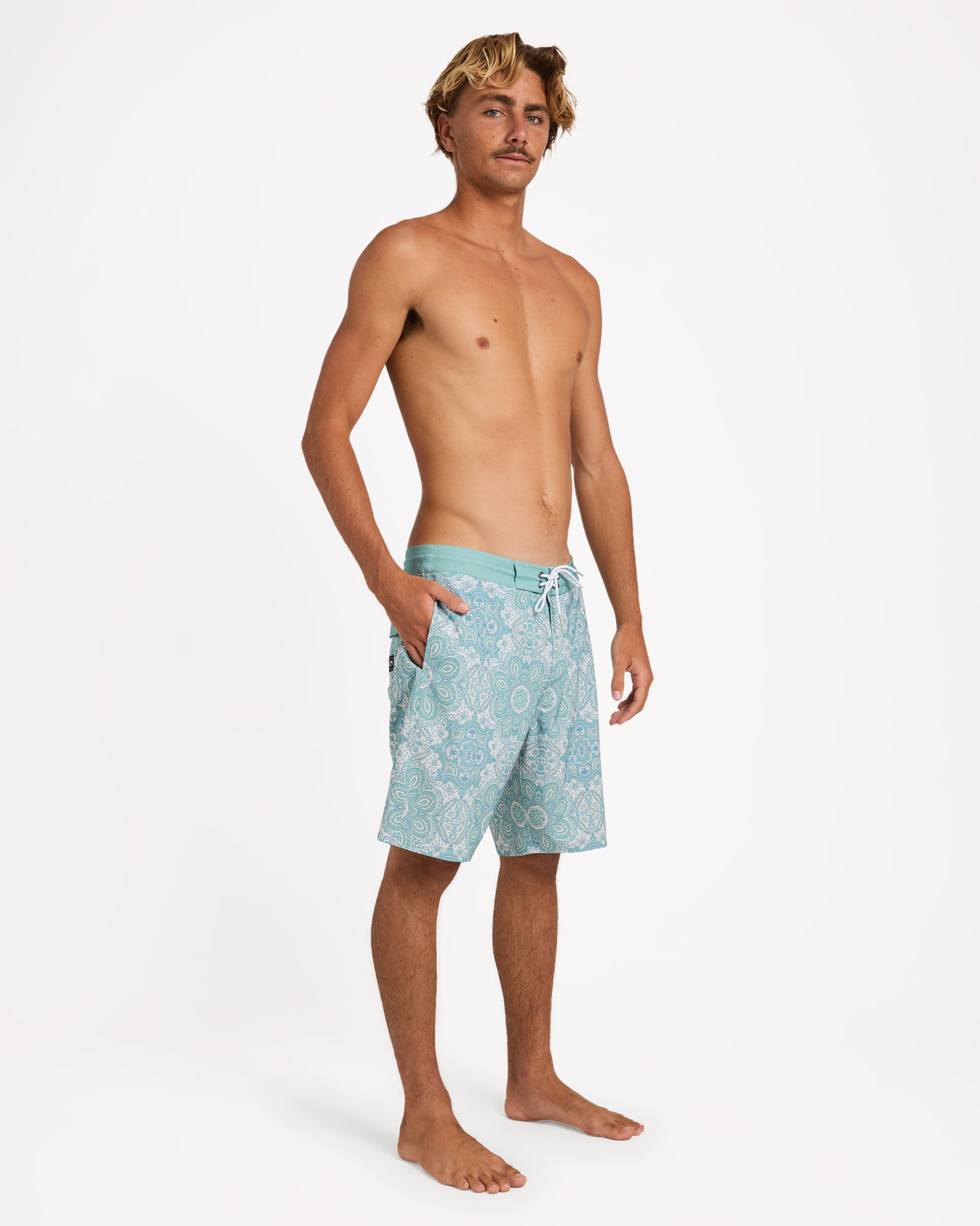 ubybs00240_billabong_bkf0_frt9