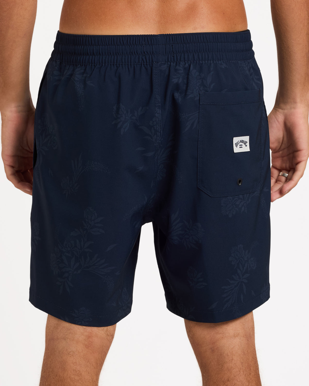 ubyjv03015_billabong_trv_bck6