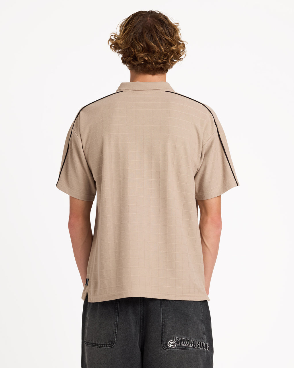 ubykt00167_billabong_tan_bck1