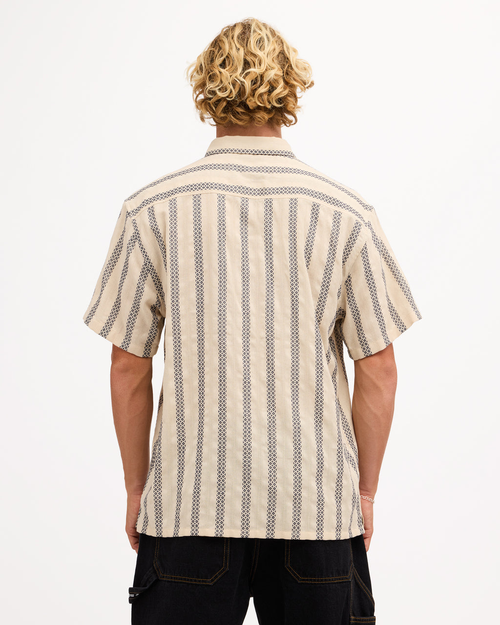 ubywt00175_billabong_oat_bck1