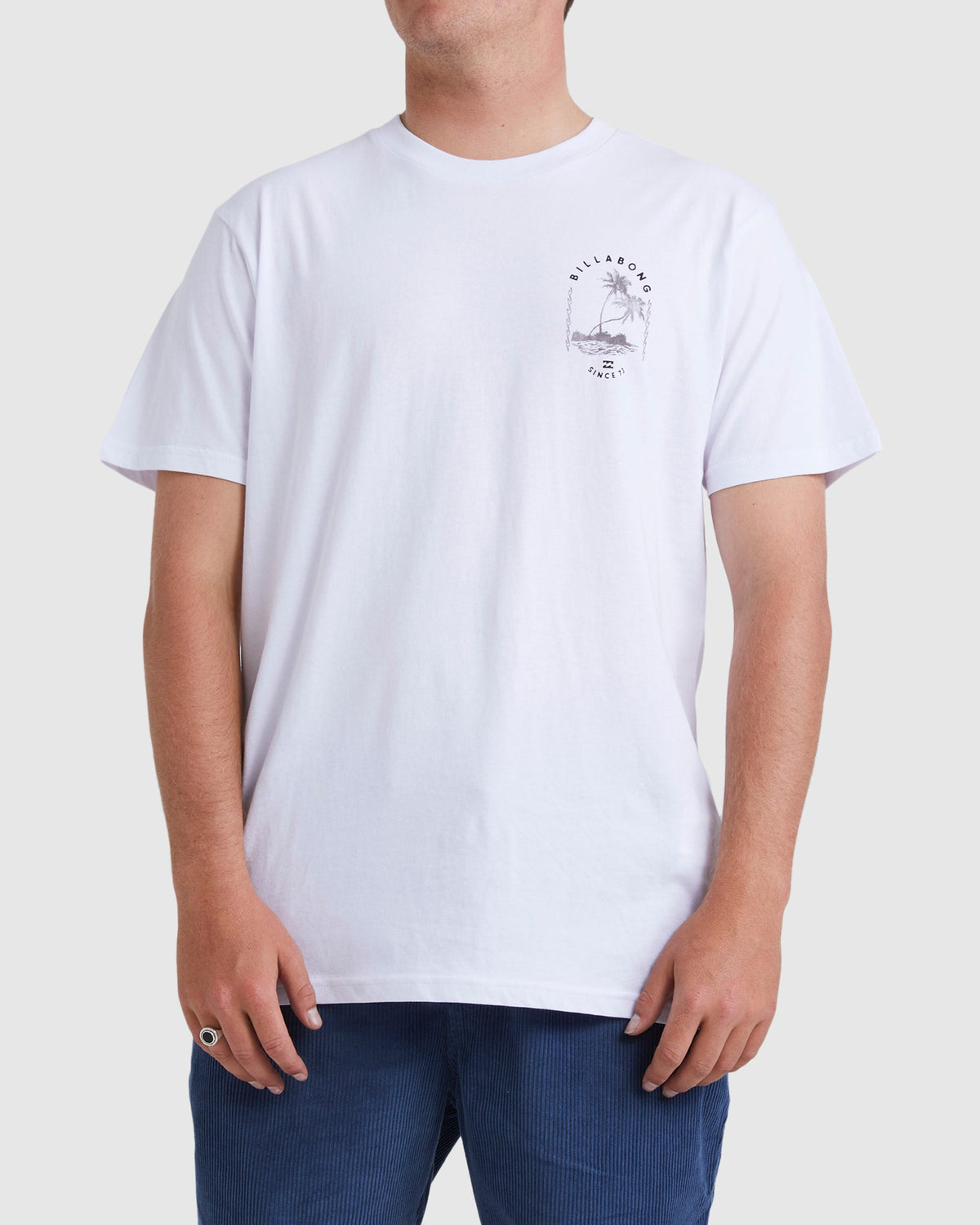 UBYZT00469-WHT