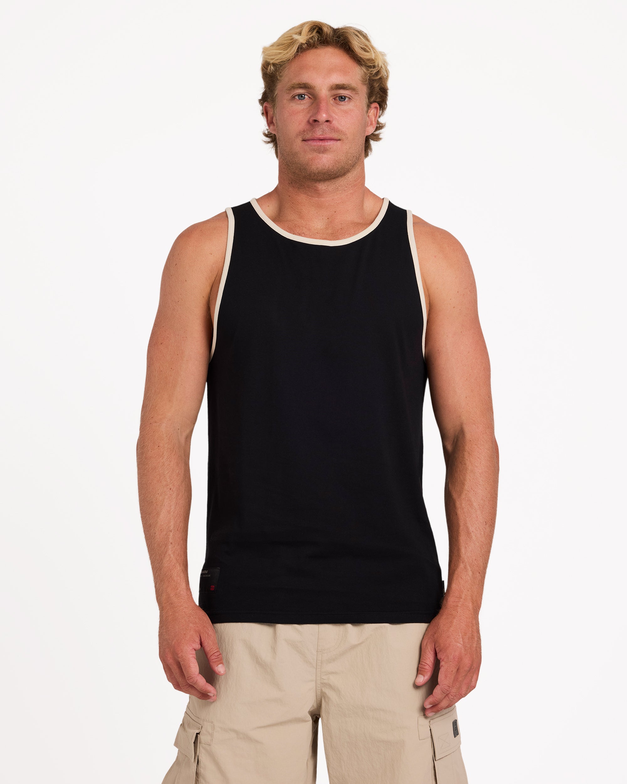 ubyzt00816_billabong_blk_frt1