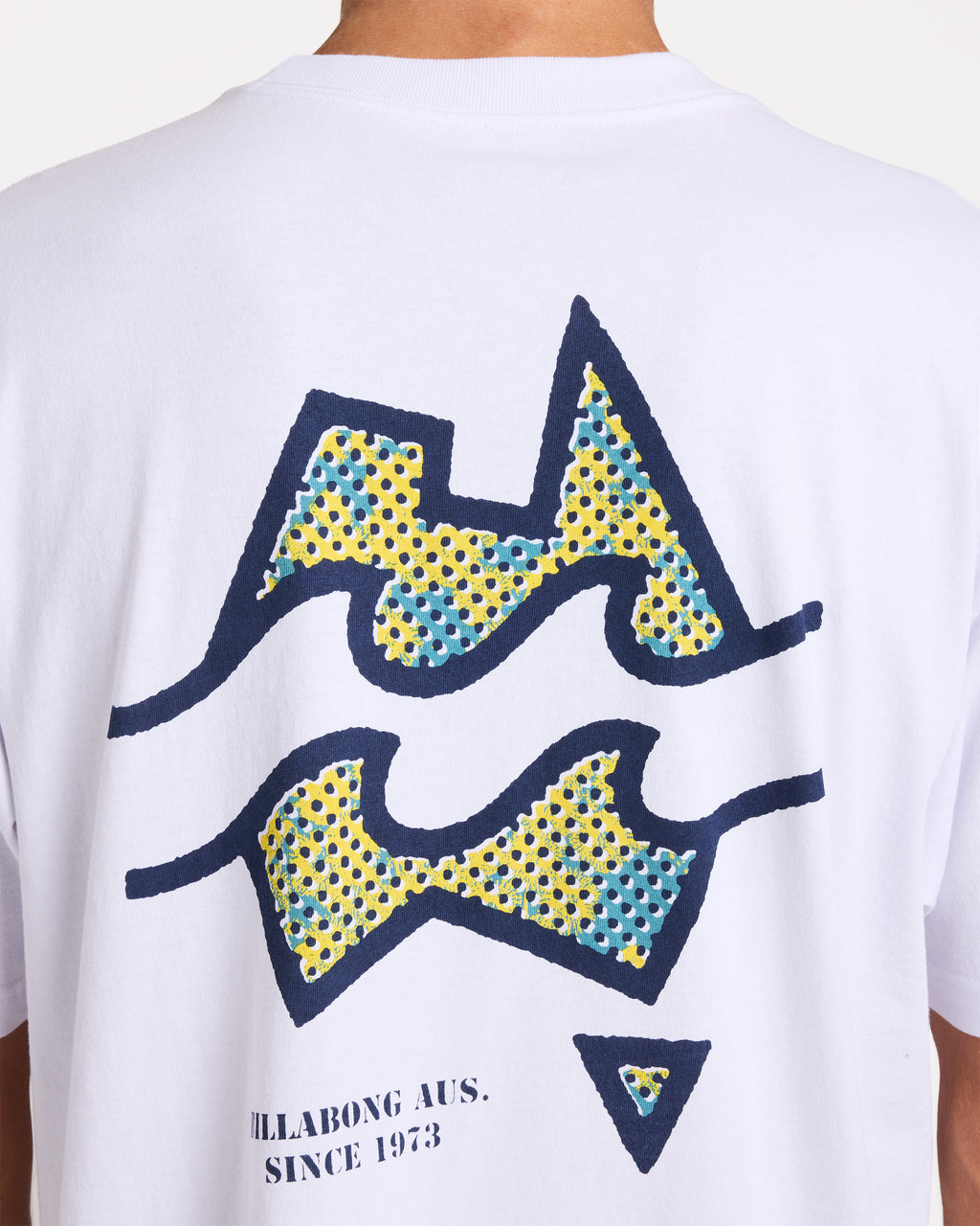 ubyzt00857_billabong_wht_dtl1