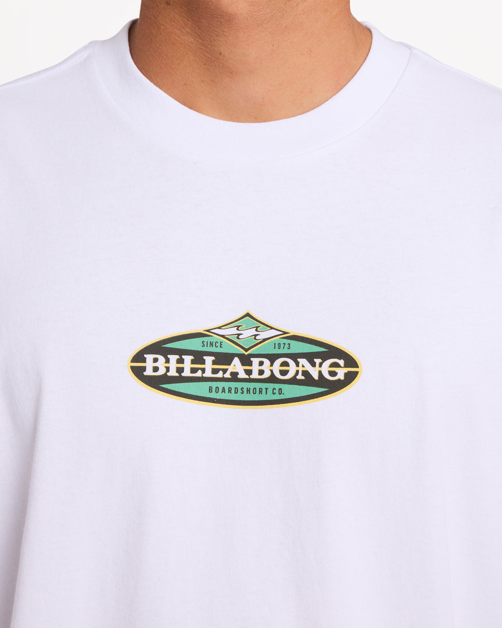 ubyzt00861_billabong_wht_dtl1