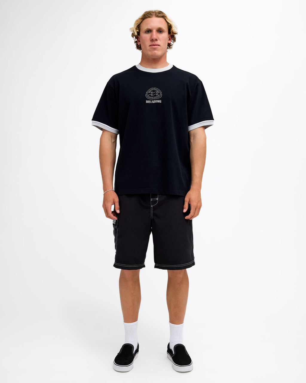 ubyzt00938_billabong_blk_frt9