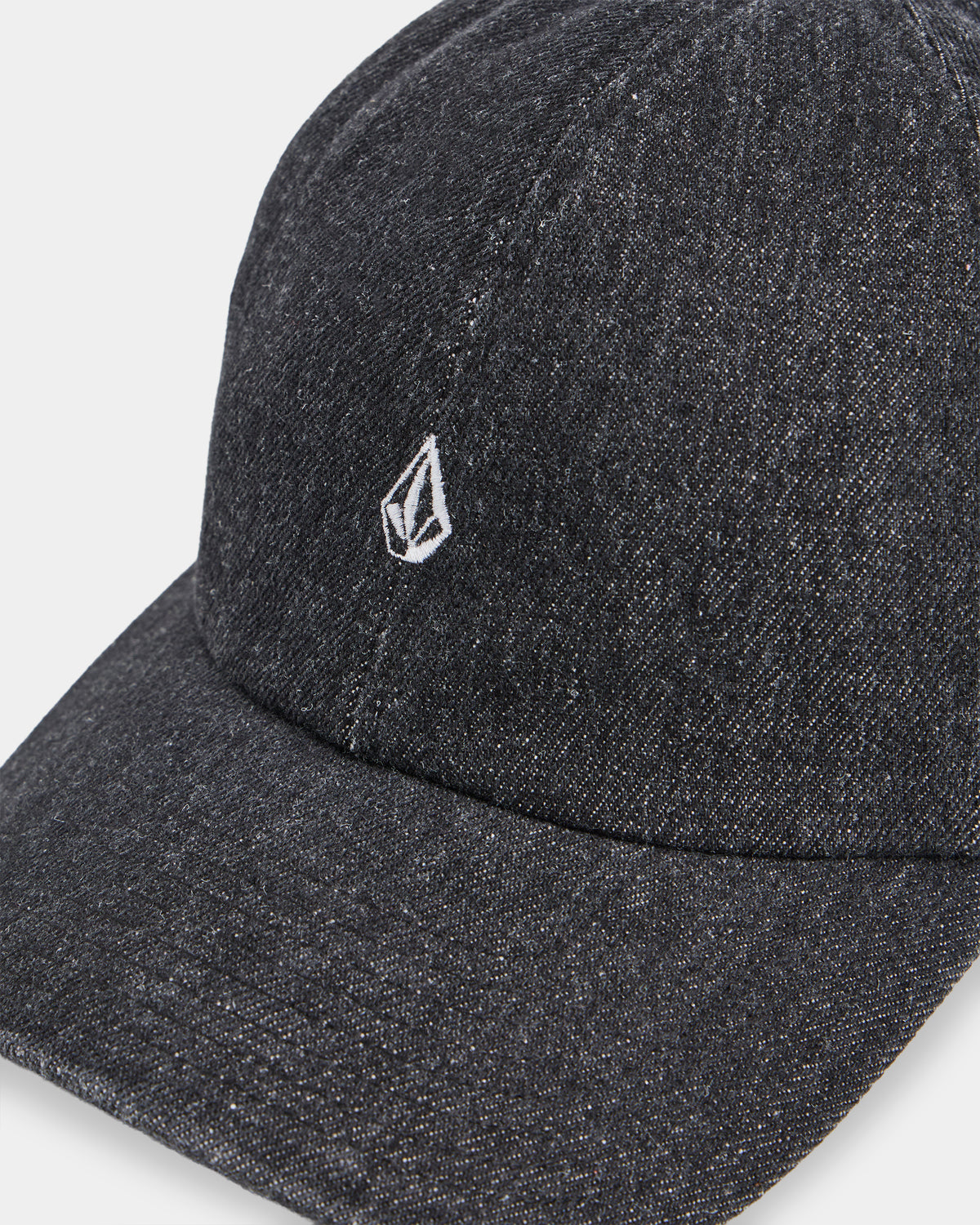ucjha03000_volcom_blk_dtl1