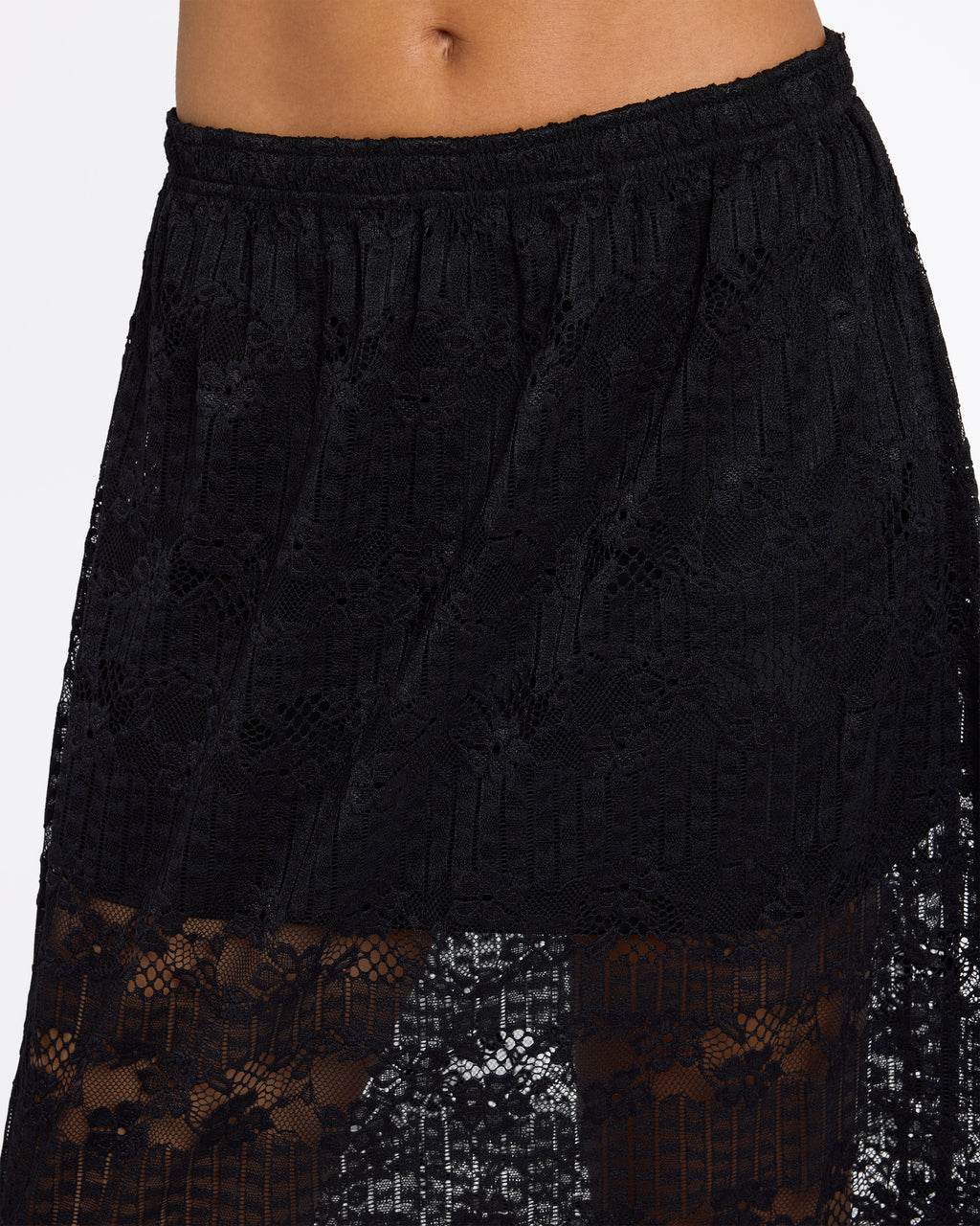 ucjkk03000_volcom_blk_dtl1