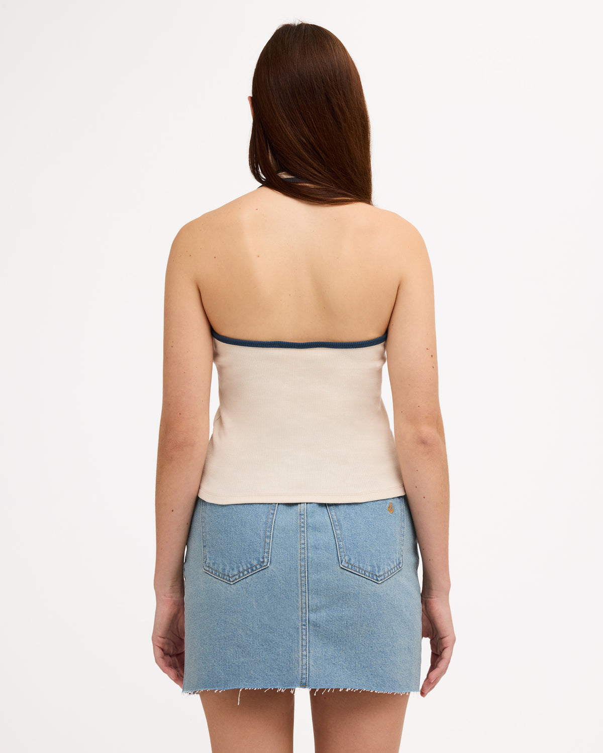ucjkt03002_volcom_dwh_bck1