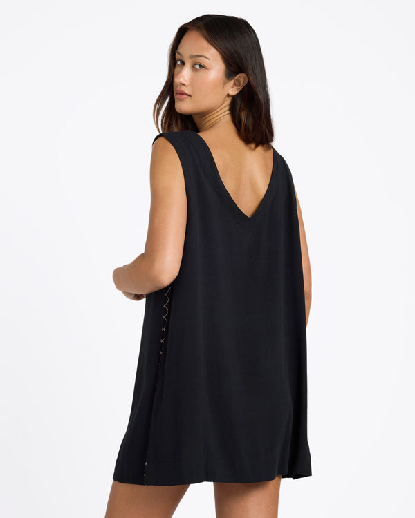 ucjwd03003_volcom_blk_bck1