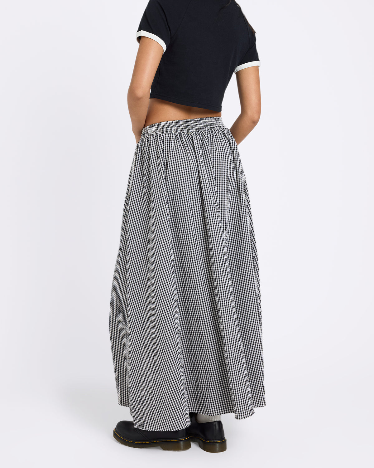 ucjwk03000_volcom_blk_bck4