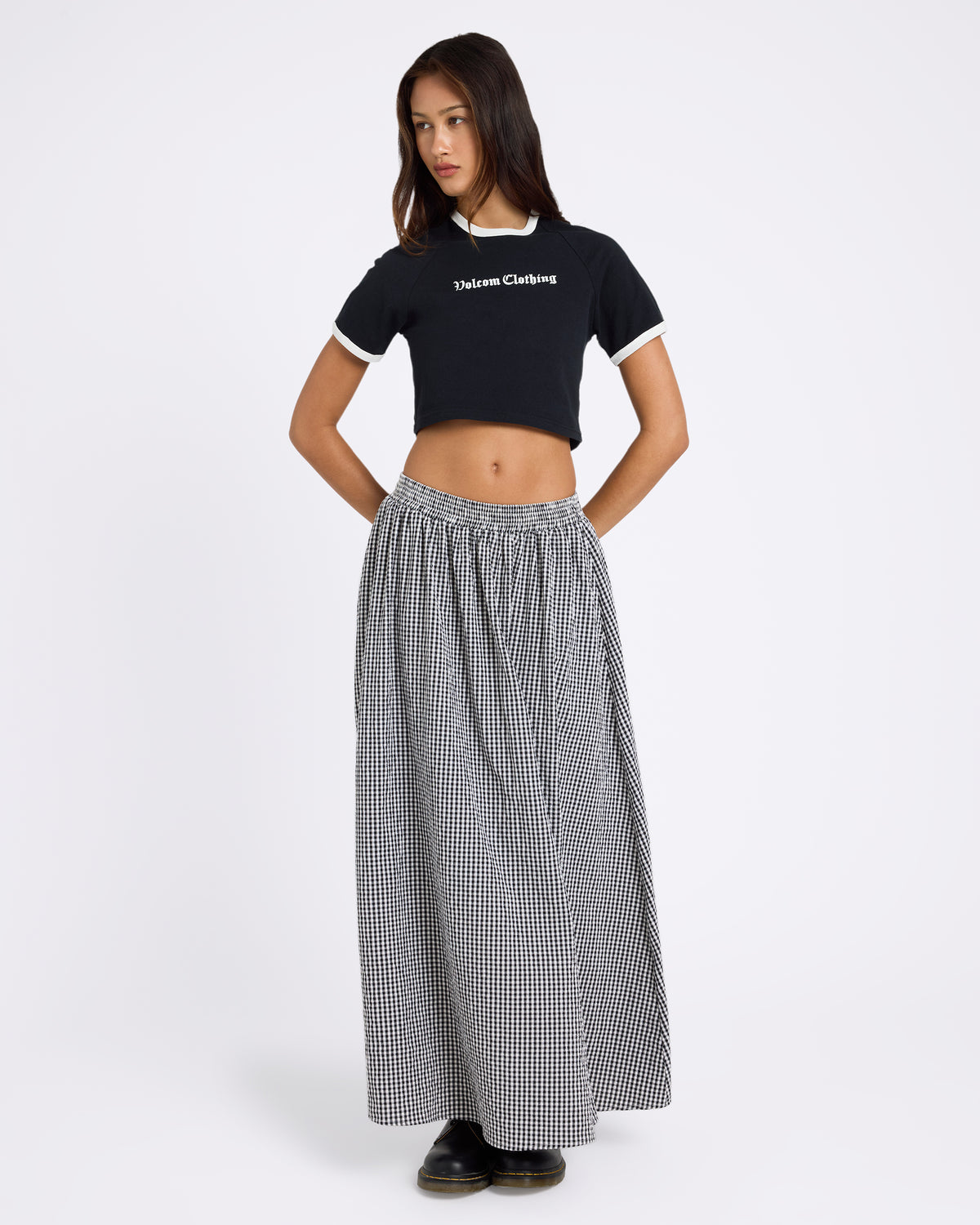 ucjwk03000_volcom_blk_frt9