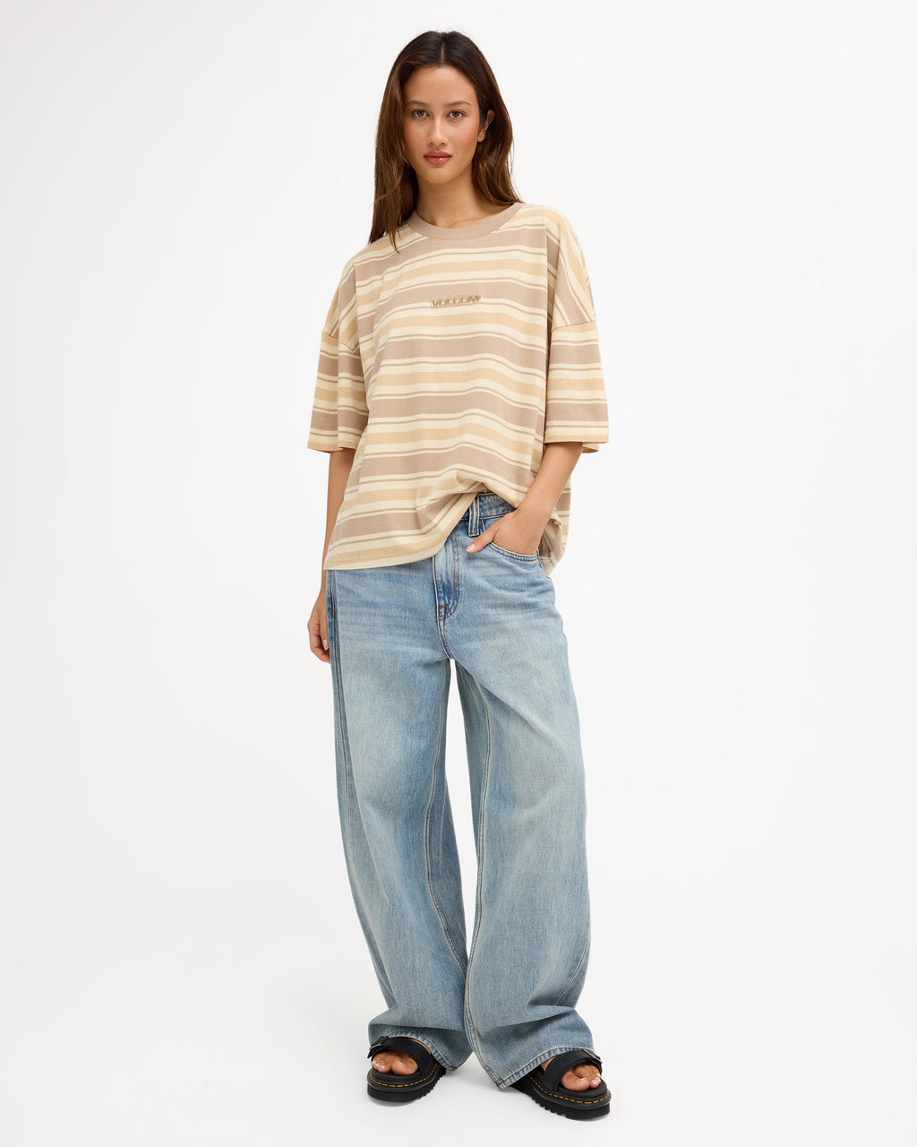 ucjzt03007_volcom_srs_frt9