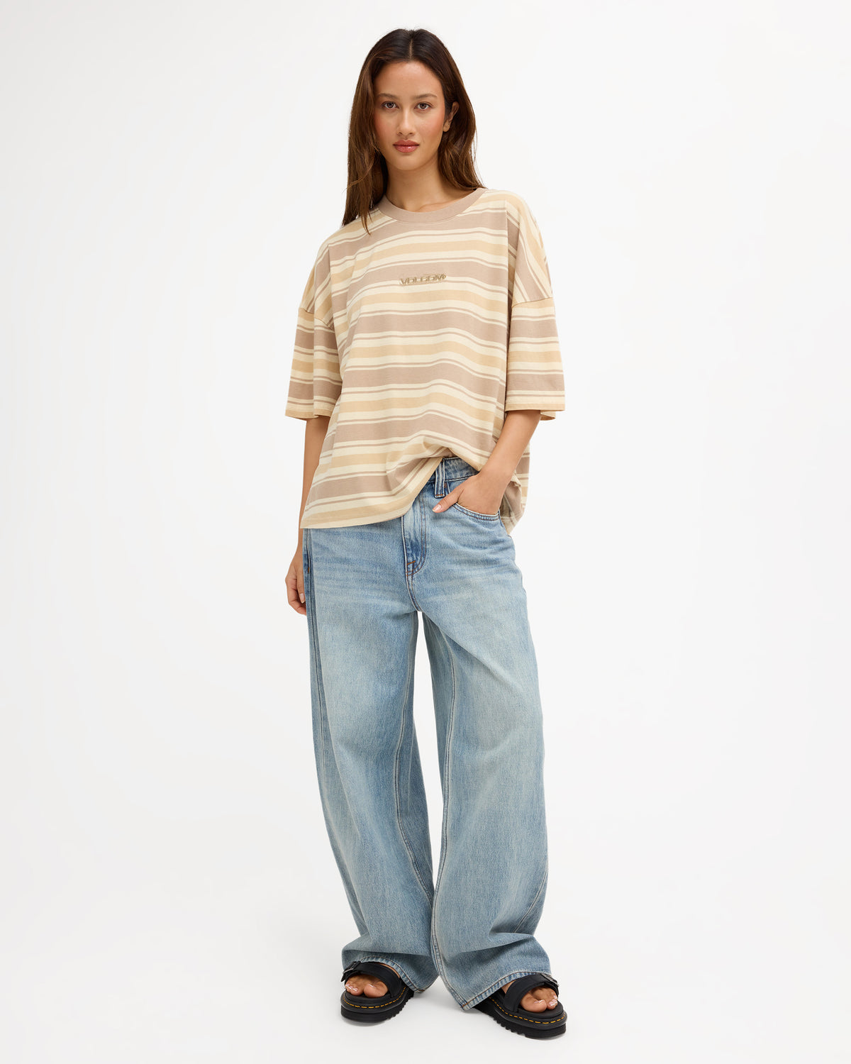 ucjzt03007_volcom_srs_frt9