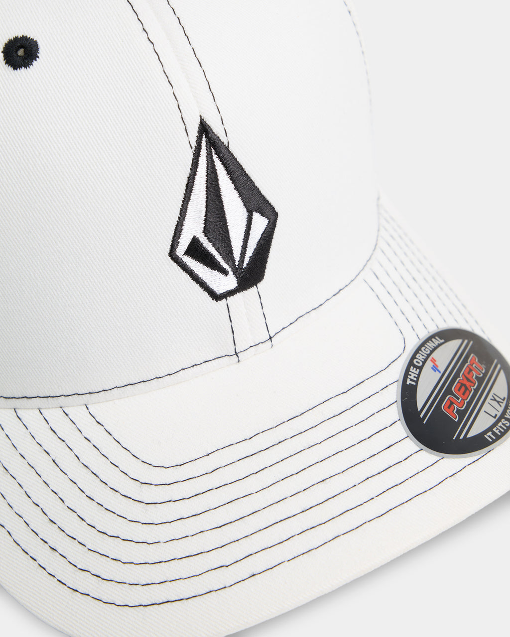 ucmha03001_volcom_wht_dtl1