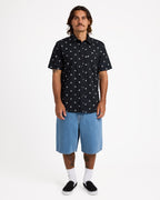 ucmwt03002_volcom_blk_frt9