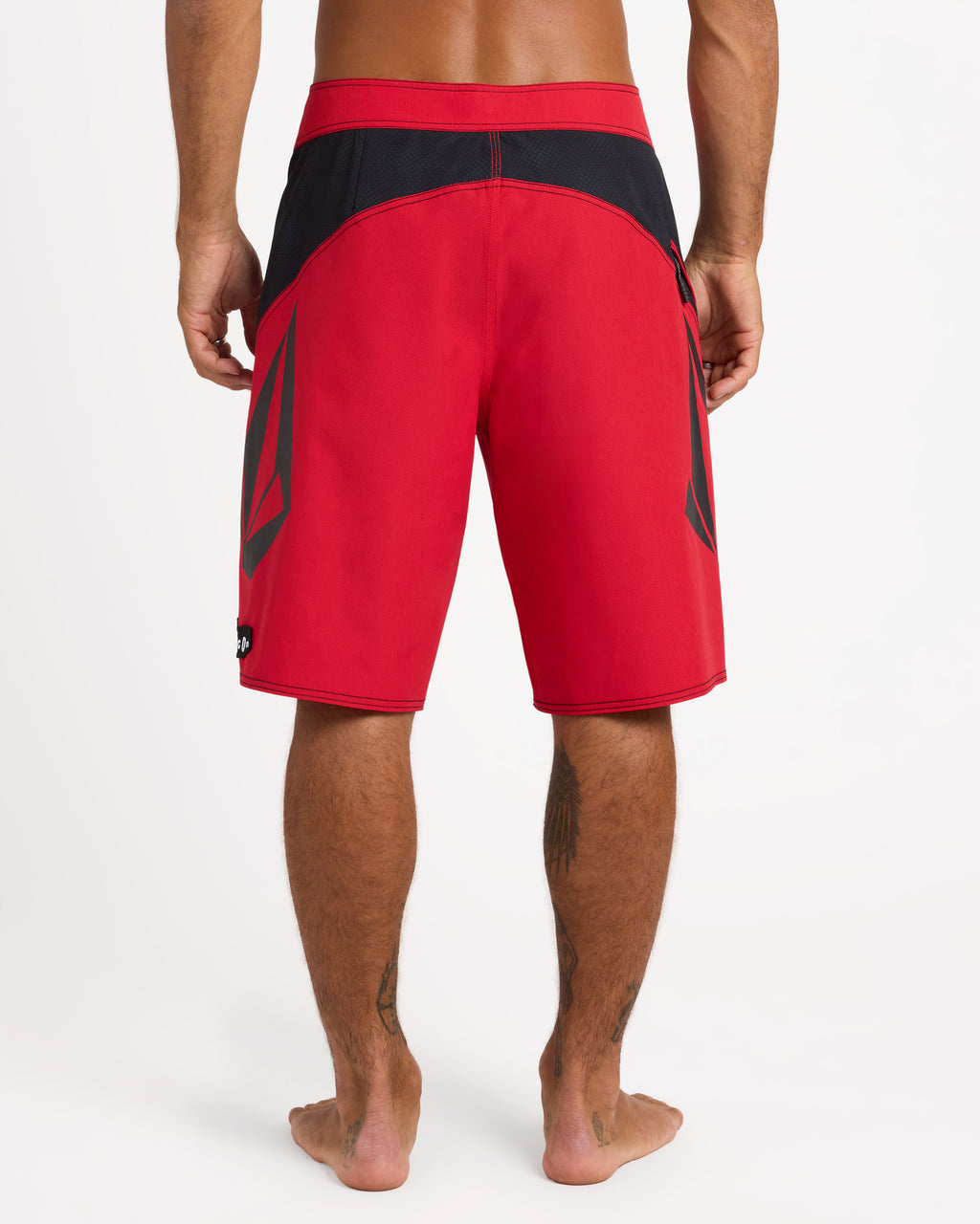 ucybs03000_volcom_rnr_bck1