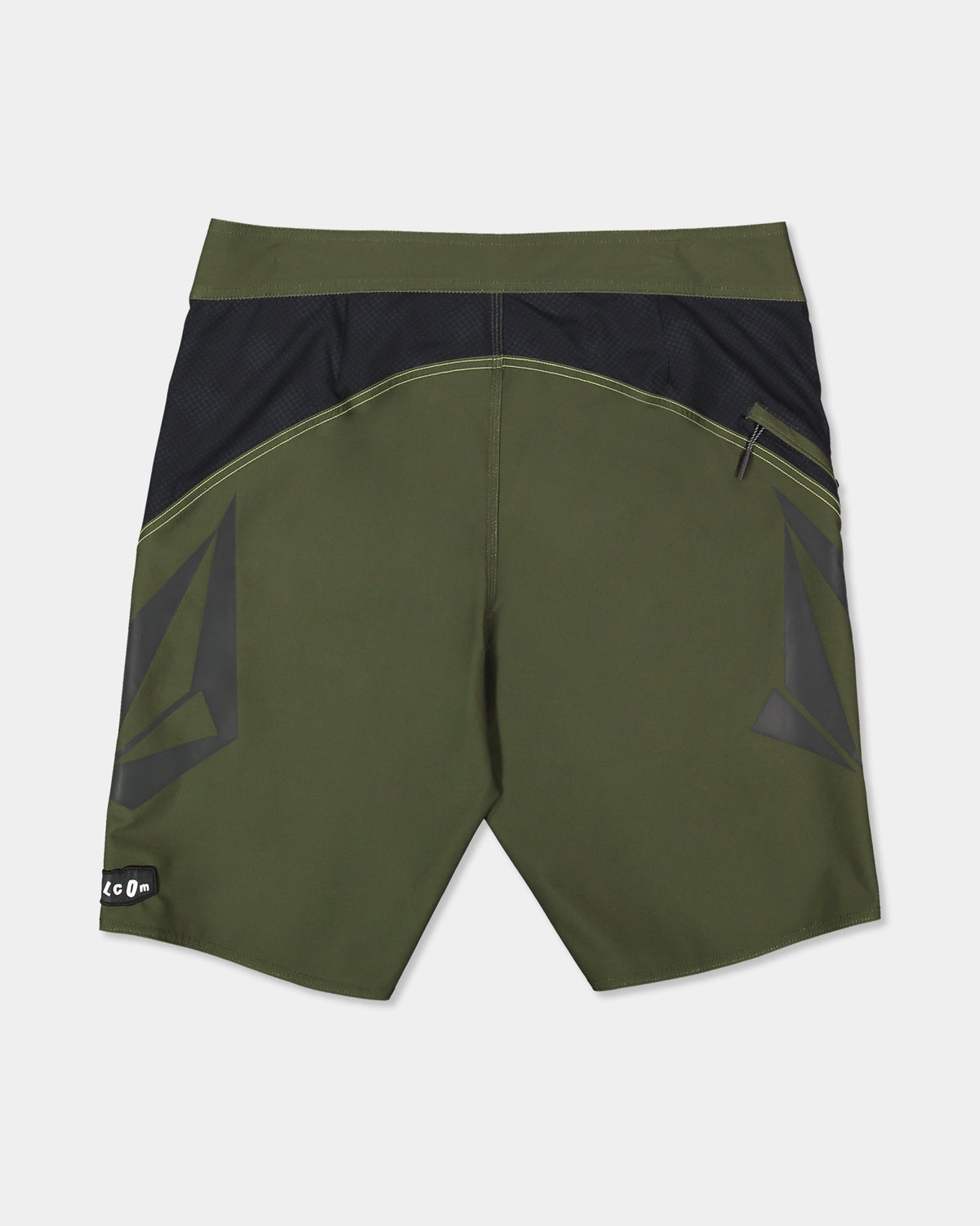 ucybs03000_volcom_sqd_bck1
