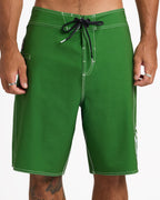 ucybs03001_volcom_dky_frt6
