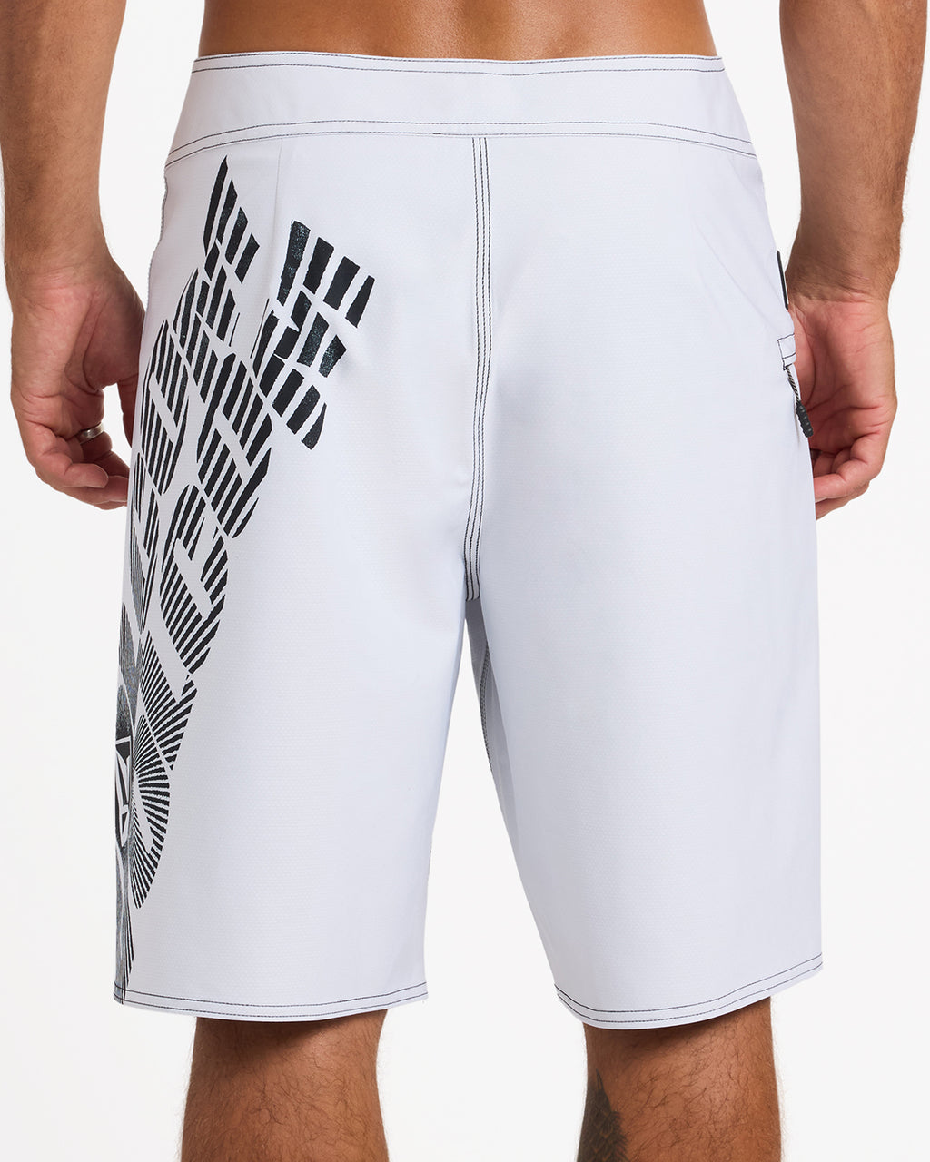 ucybs03001_volcom_wht_bck6