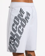 ucybs03001_volcom_wht_dtl2