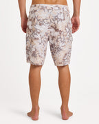ucybs03007_volcom_cam_bck1