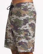 ucybs03007_volcom_kha_dtl1