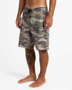 ucybs03007_volcom_kha_sd1