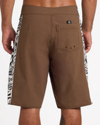 ucybs03013_volcom_brs_bck6