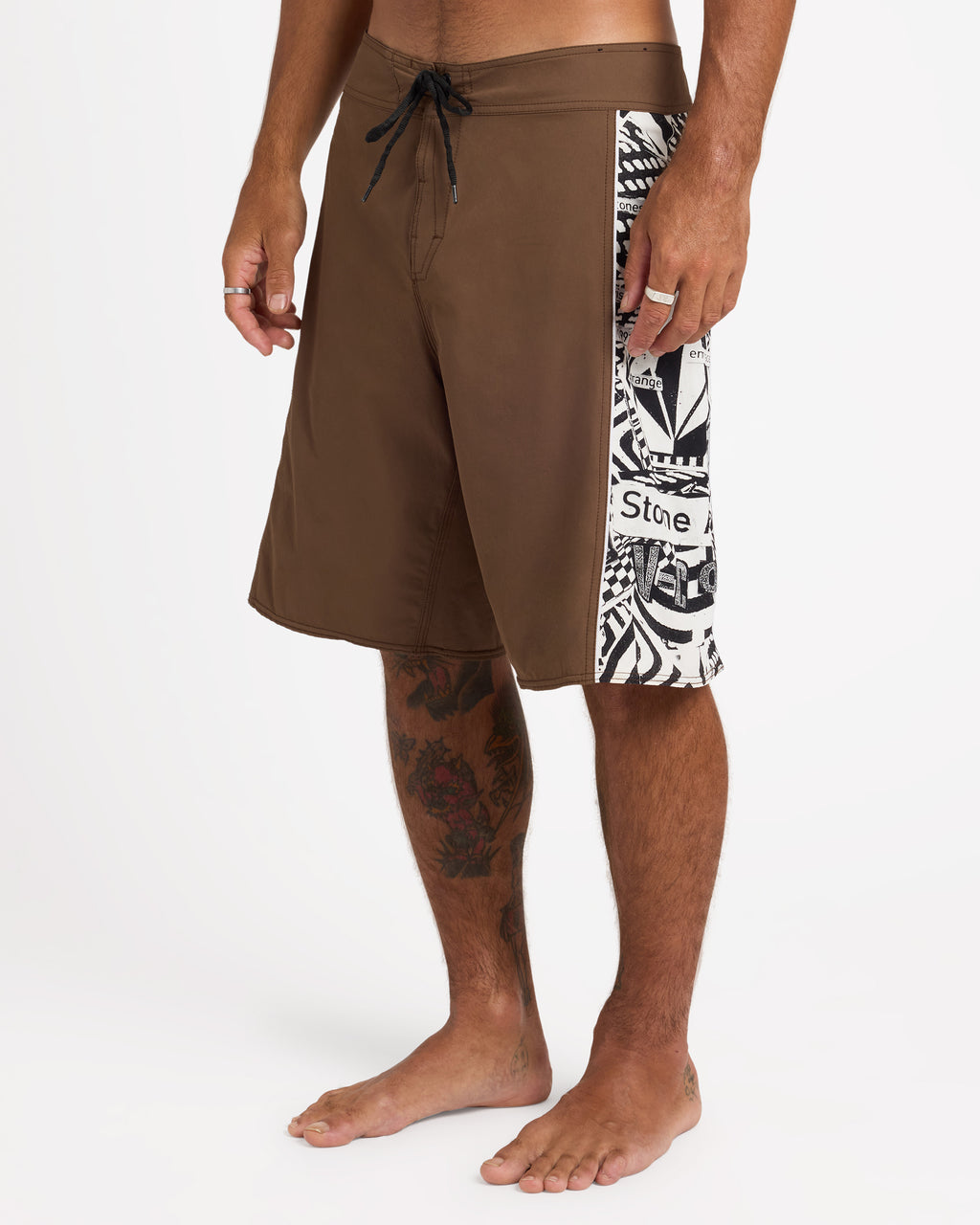 ucybs03013_volcom_brs_sd1
