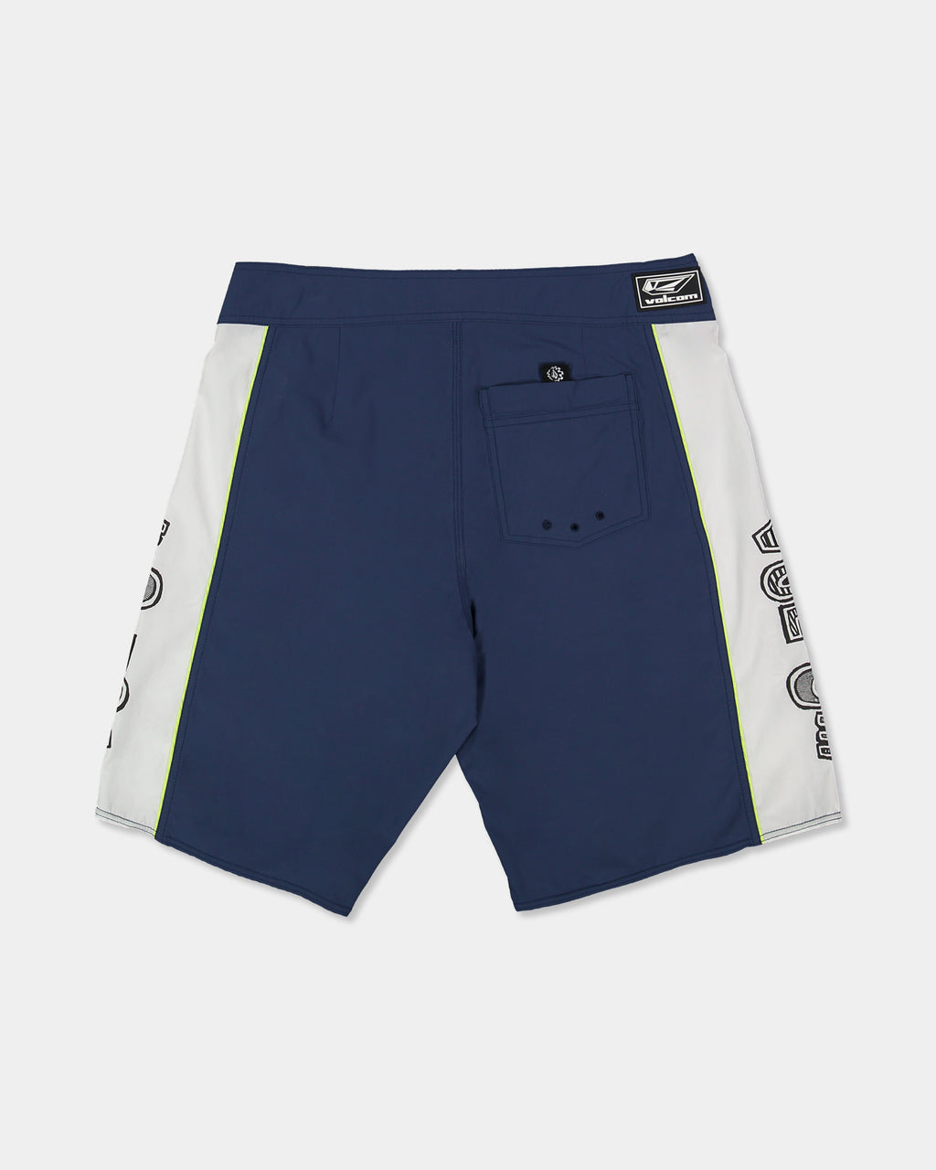 ucybs03013_volcom_lny_bck1_flat
