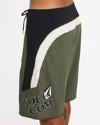 ucybs03015_volcom_obl_dtl1