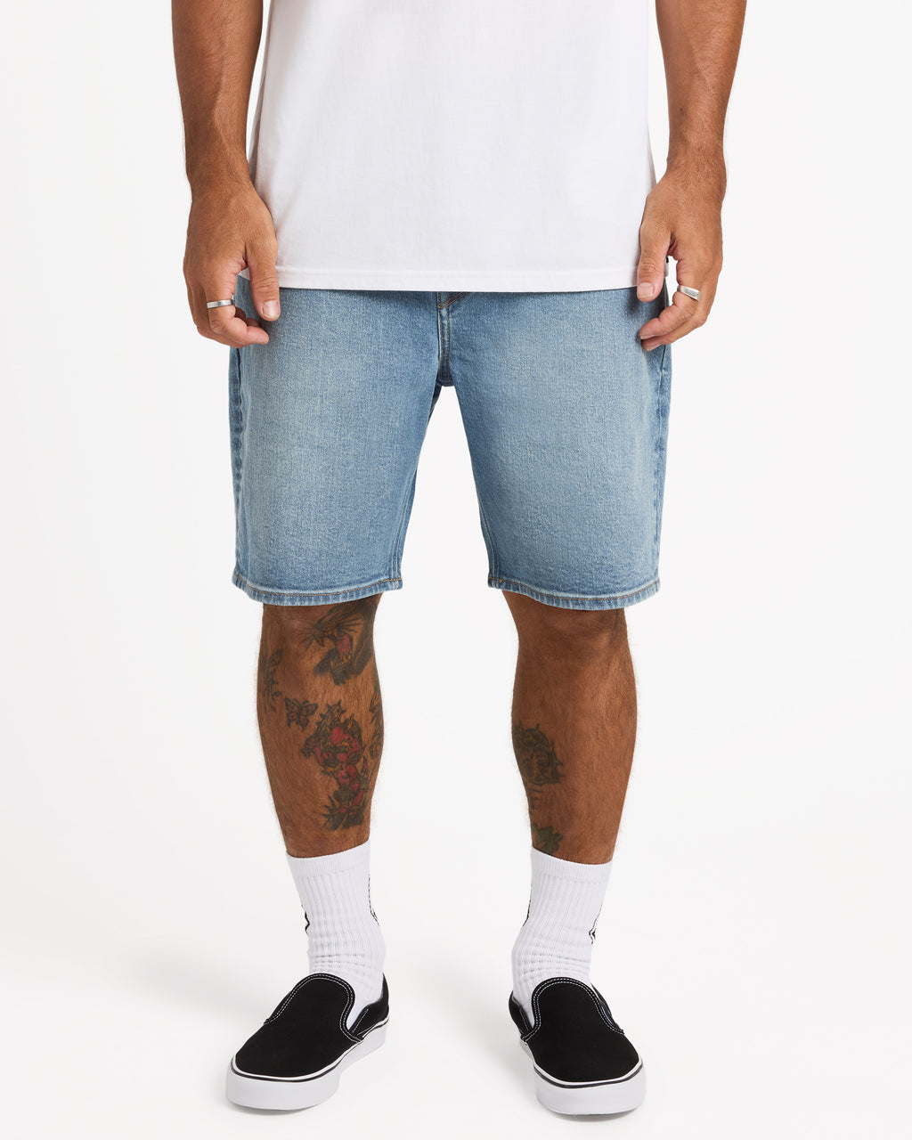 ucyds03002_volcom_oti_frt1