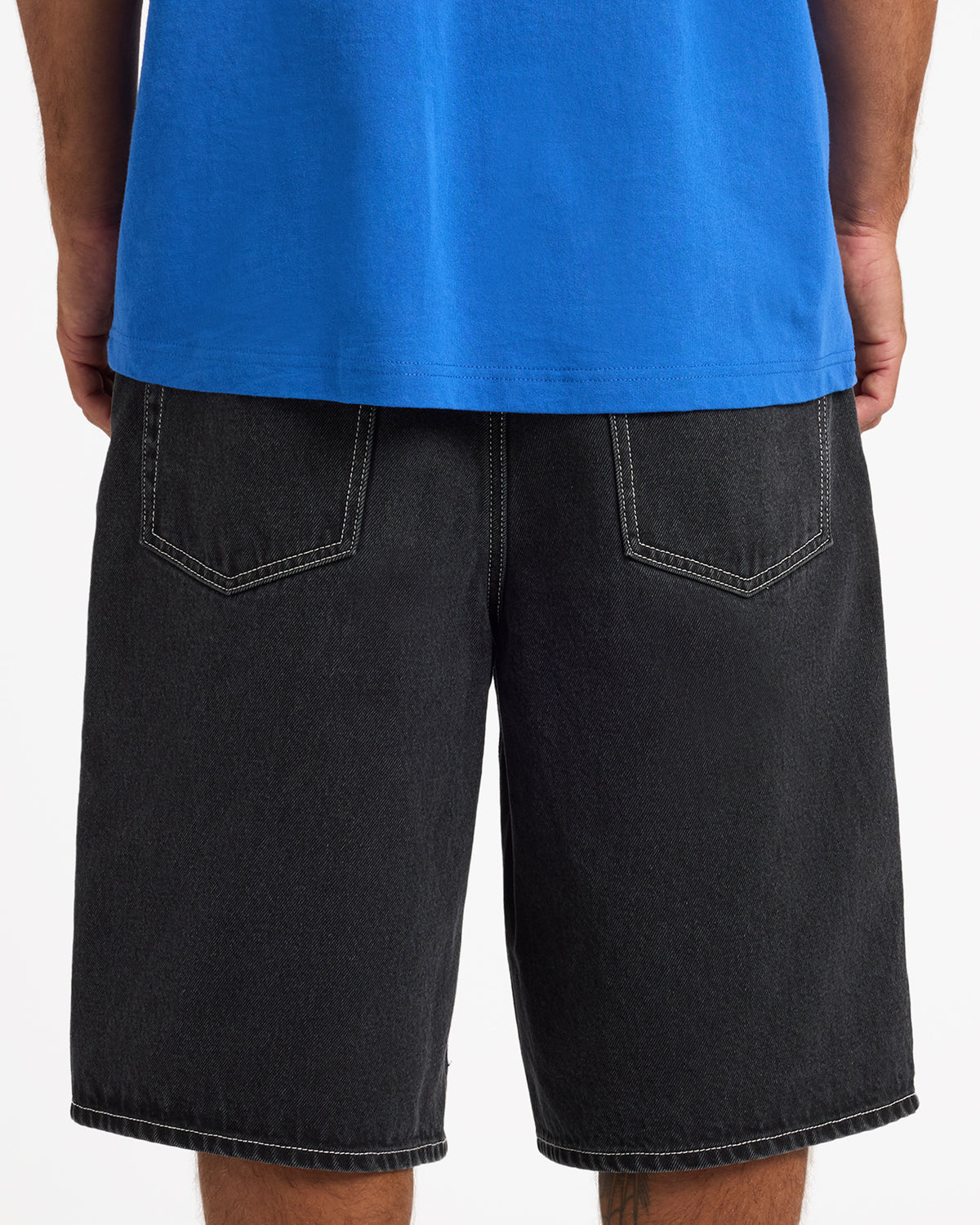 ucyds03004_volcom_asb_bck6