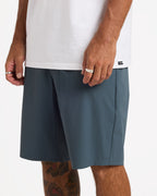 ucyhy03002_volcom_dst_sd6