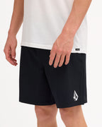 ucyhy03004_volcom_blk_sd6