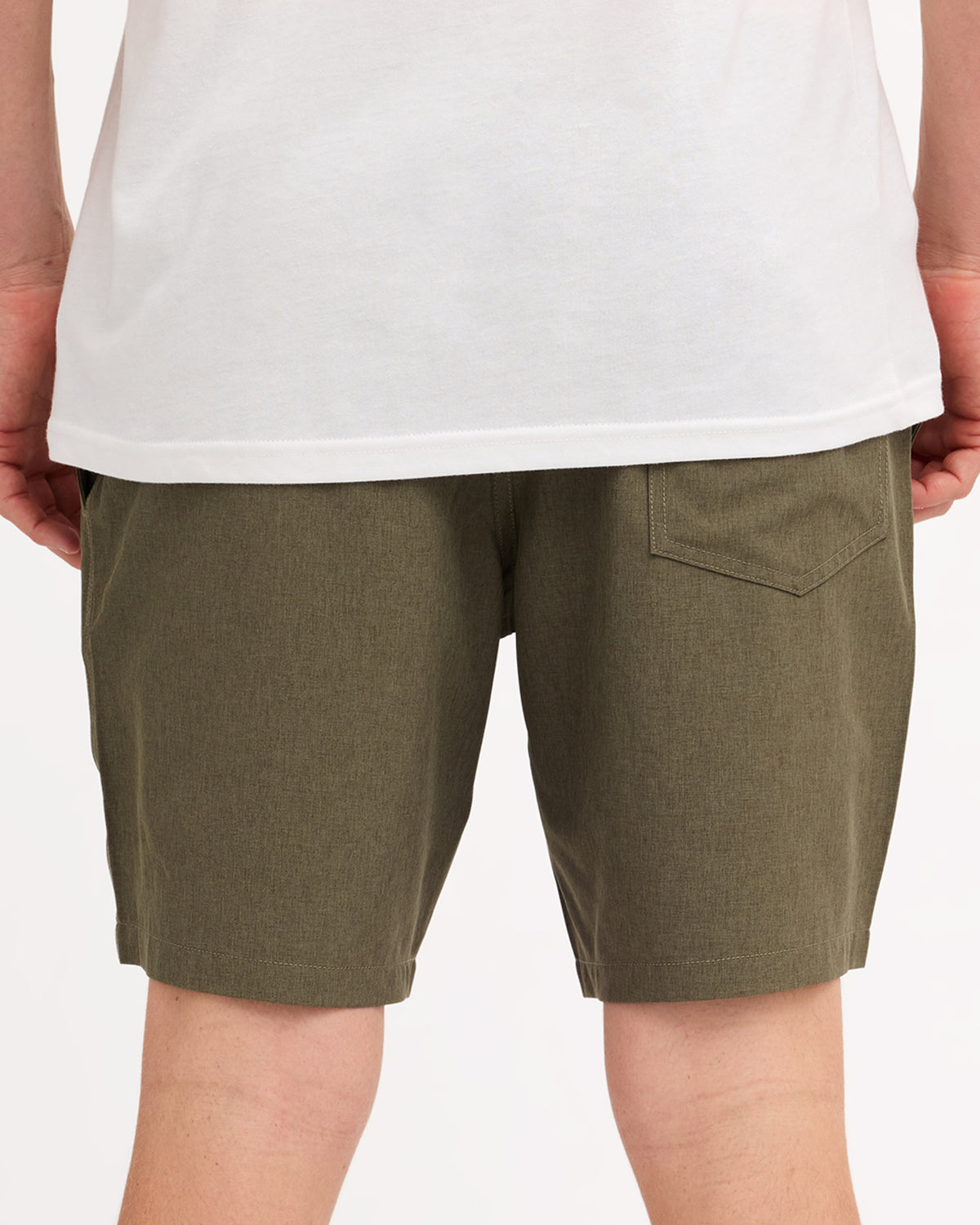 ucyhy03004_volcom_wms_bck6