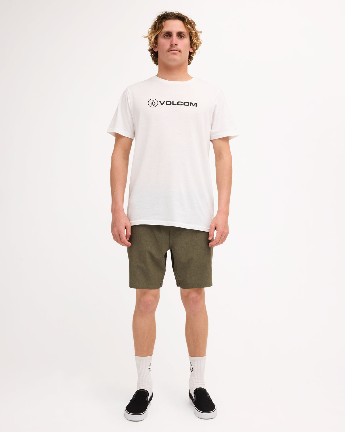 ucyhy03004_volcom_wms_frt9