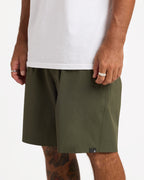ucyhy03005_volcom_sqd_sd6
