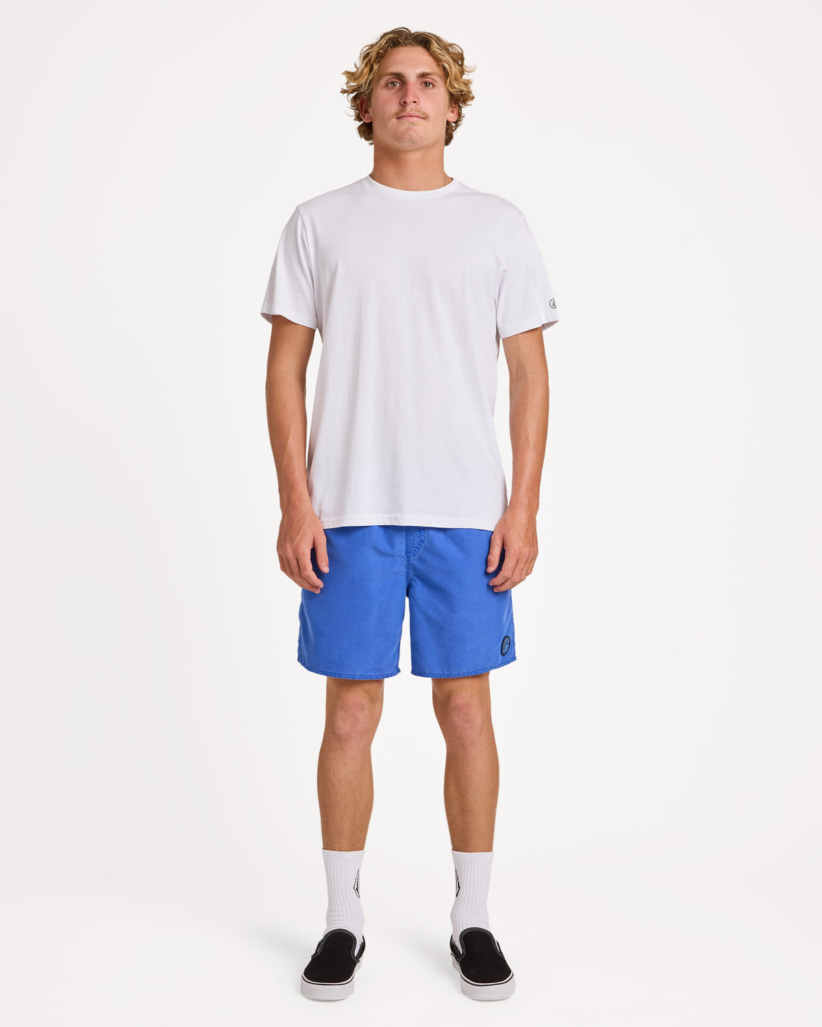ucyjv03000_volcom_rgb_frt9