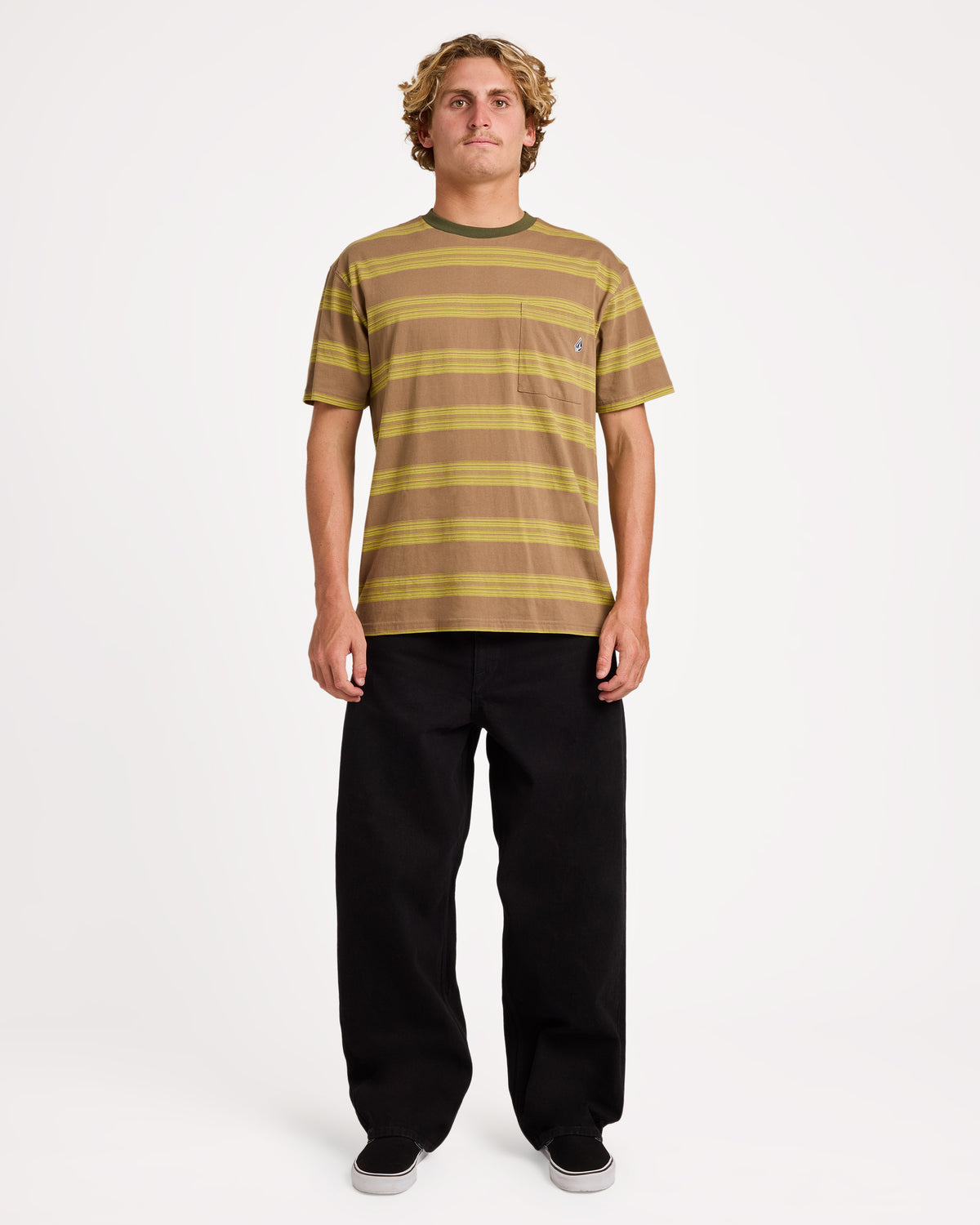 ucykt03000_volcom_eth_frt9