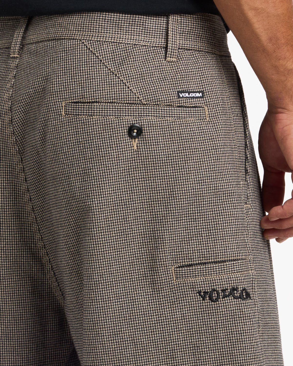 ucyws03000_volcom_cao_dtl1