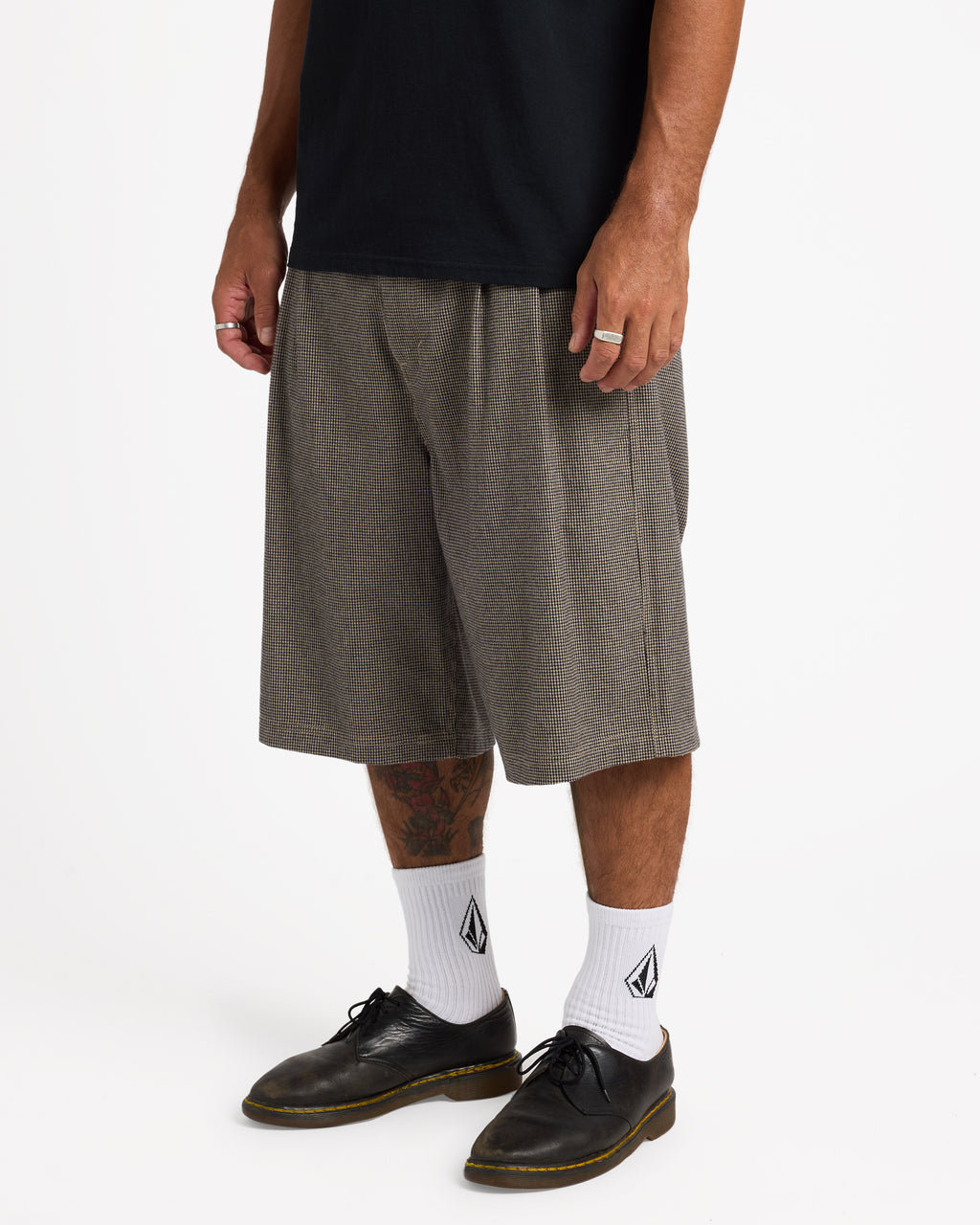 ucyws03000_volcom_cao_sd1