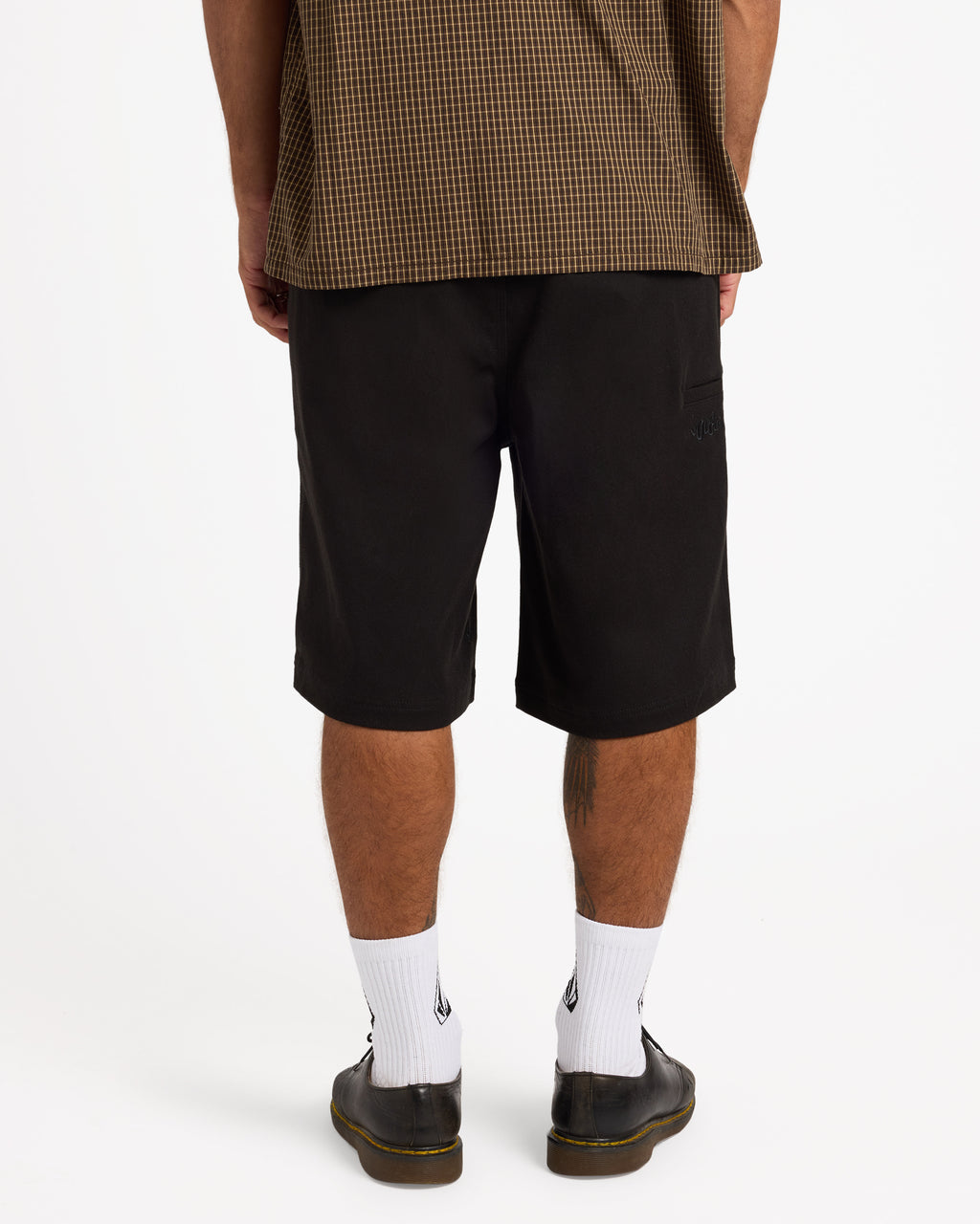 ucyws03001_volcom_blk_bck1