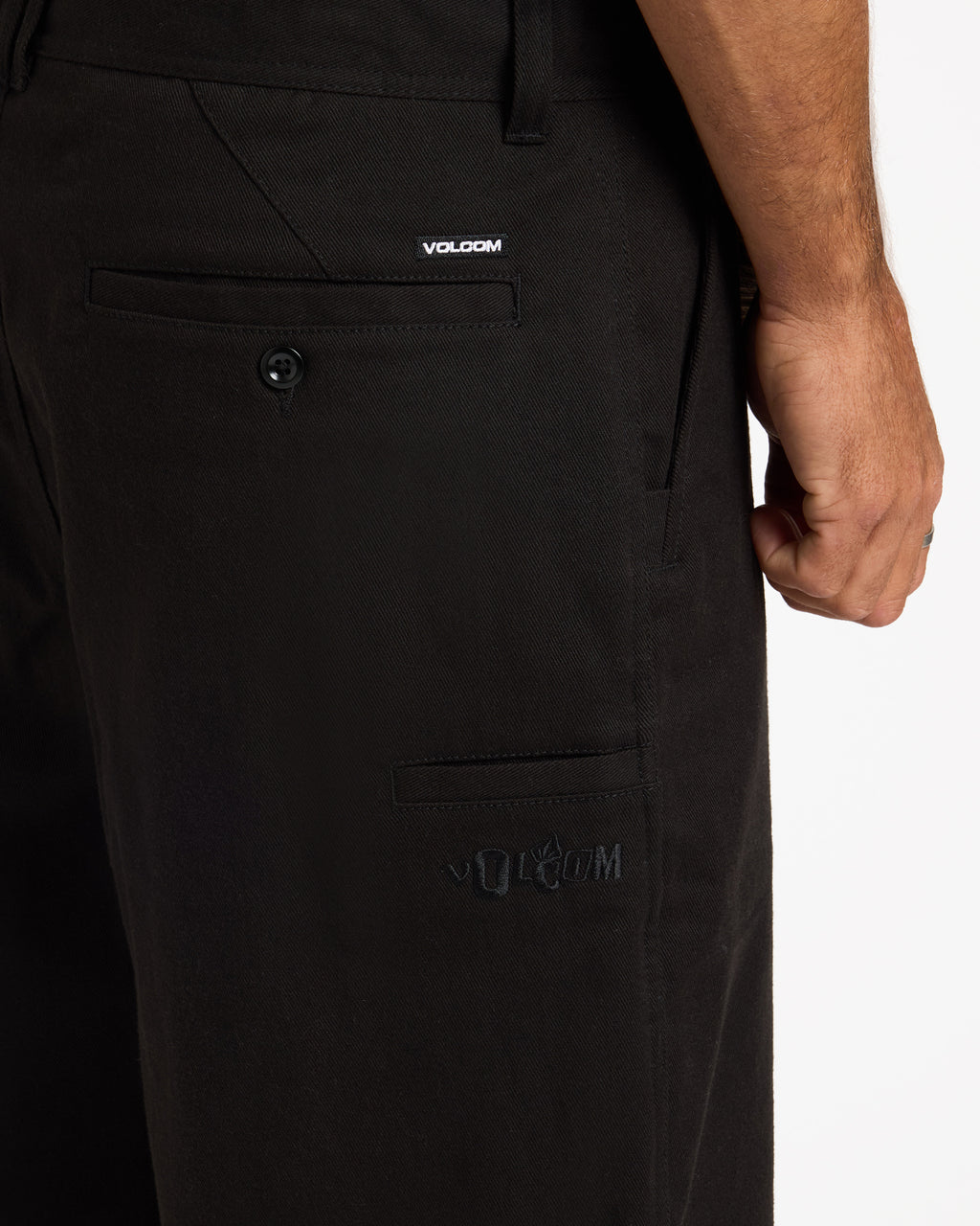 ucyws03001_volcom_blk_dtl1