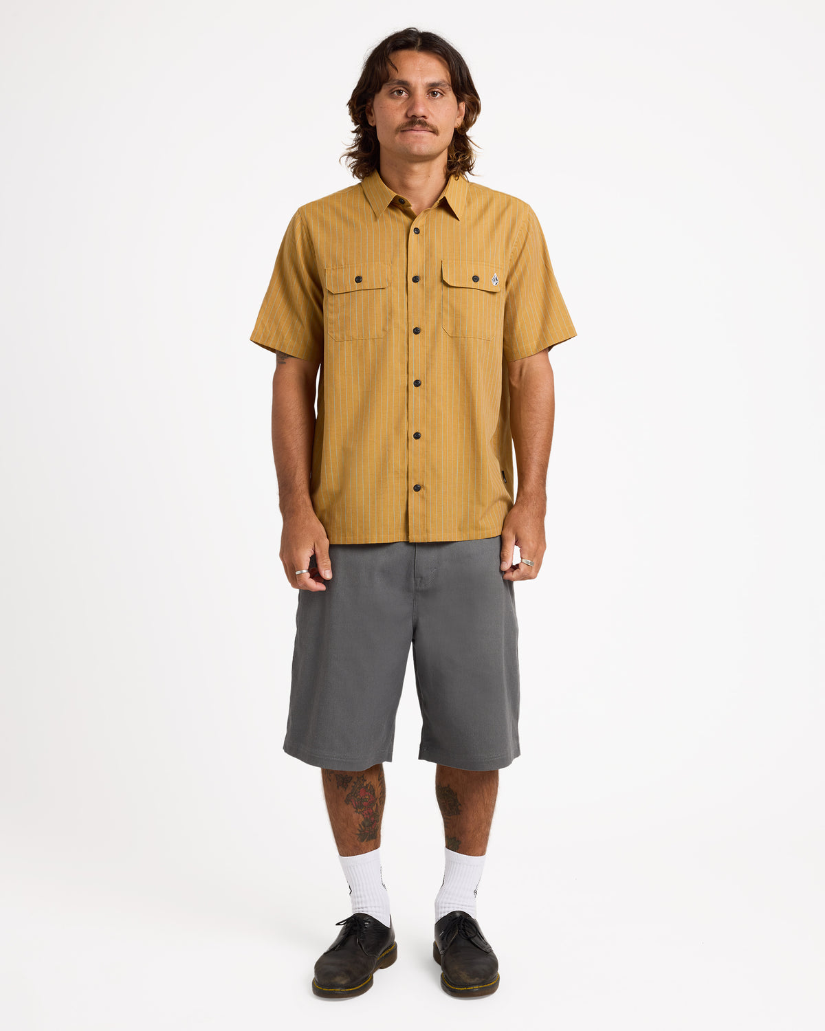 ucyws03001_volcom_pew_frt9
